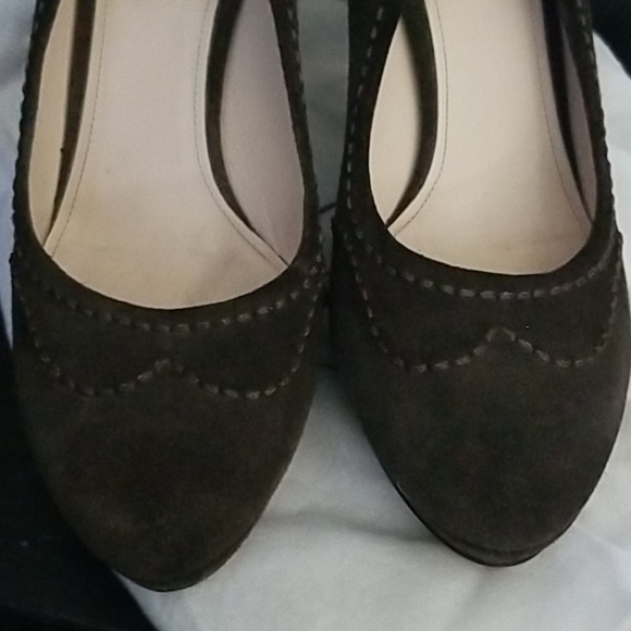 Sued Brown Prada Pumps - Picture 2 of 10